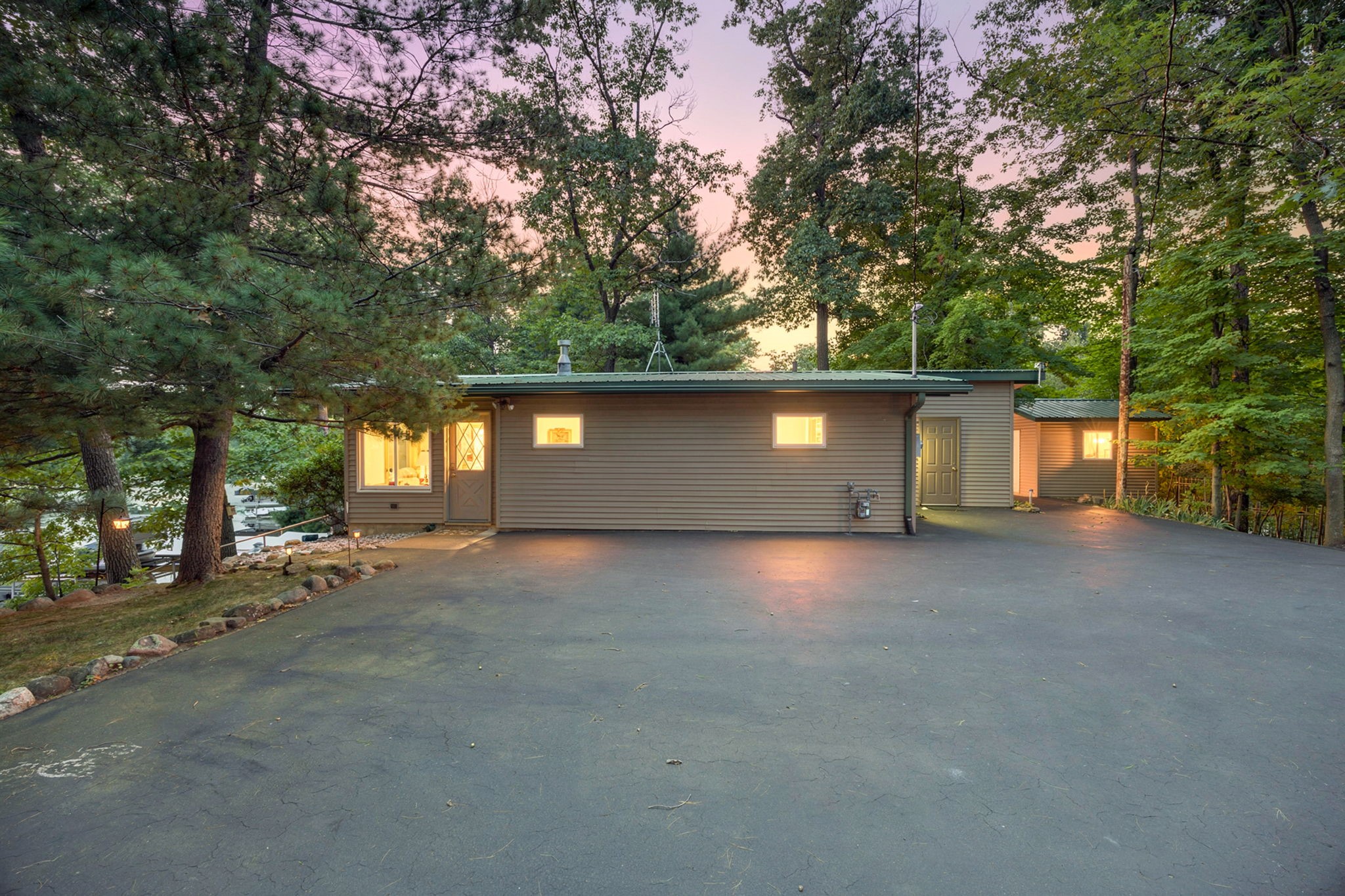 69 16 5/8 Avenue A Property Photo 39