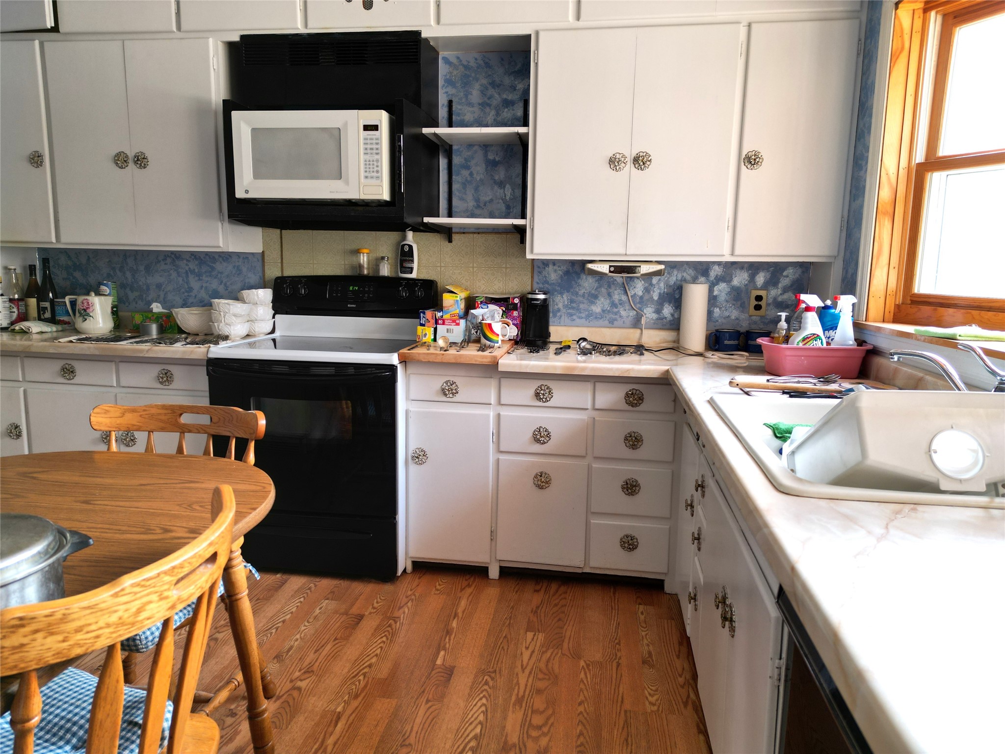 418 Worden Avenue E Property Photo 8