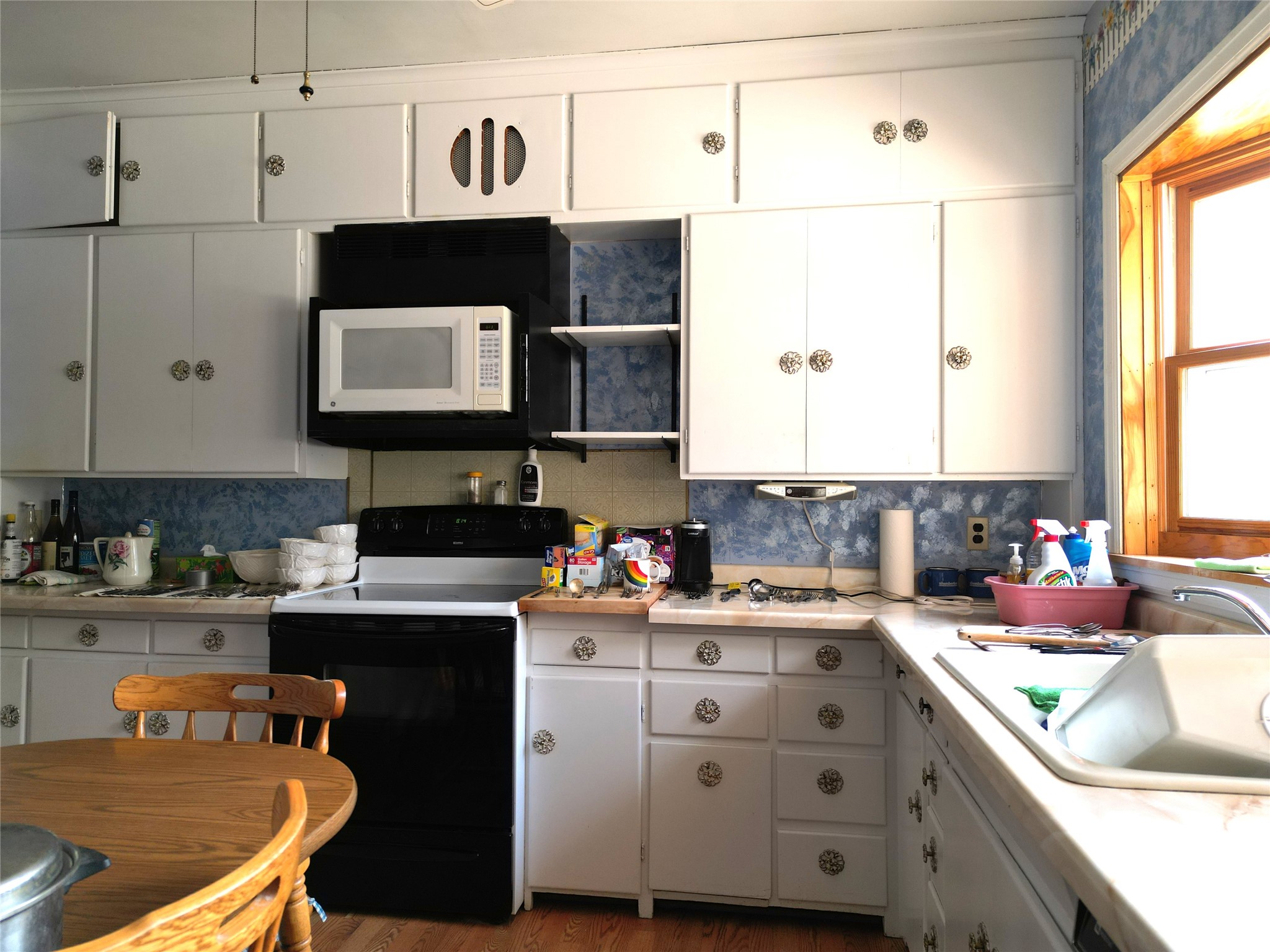 418 Worden Avenue E Property Photo 9