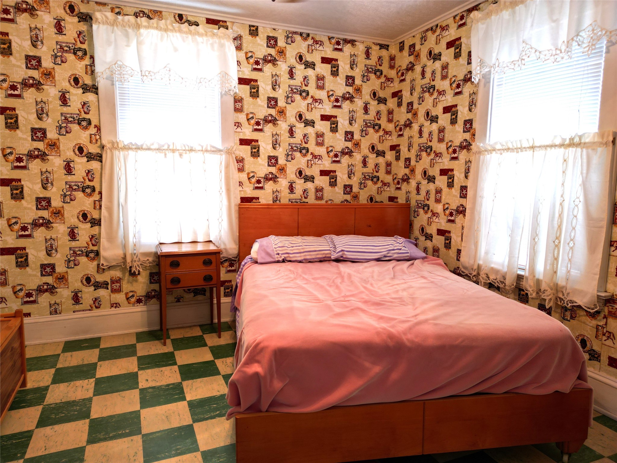 418 Worden Avenue E Property Photo 19