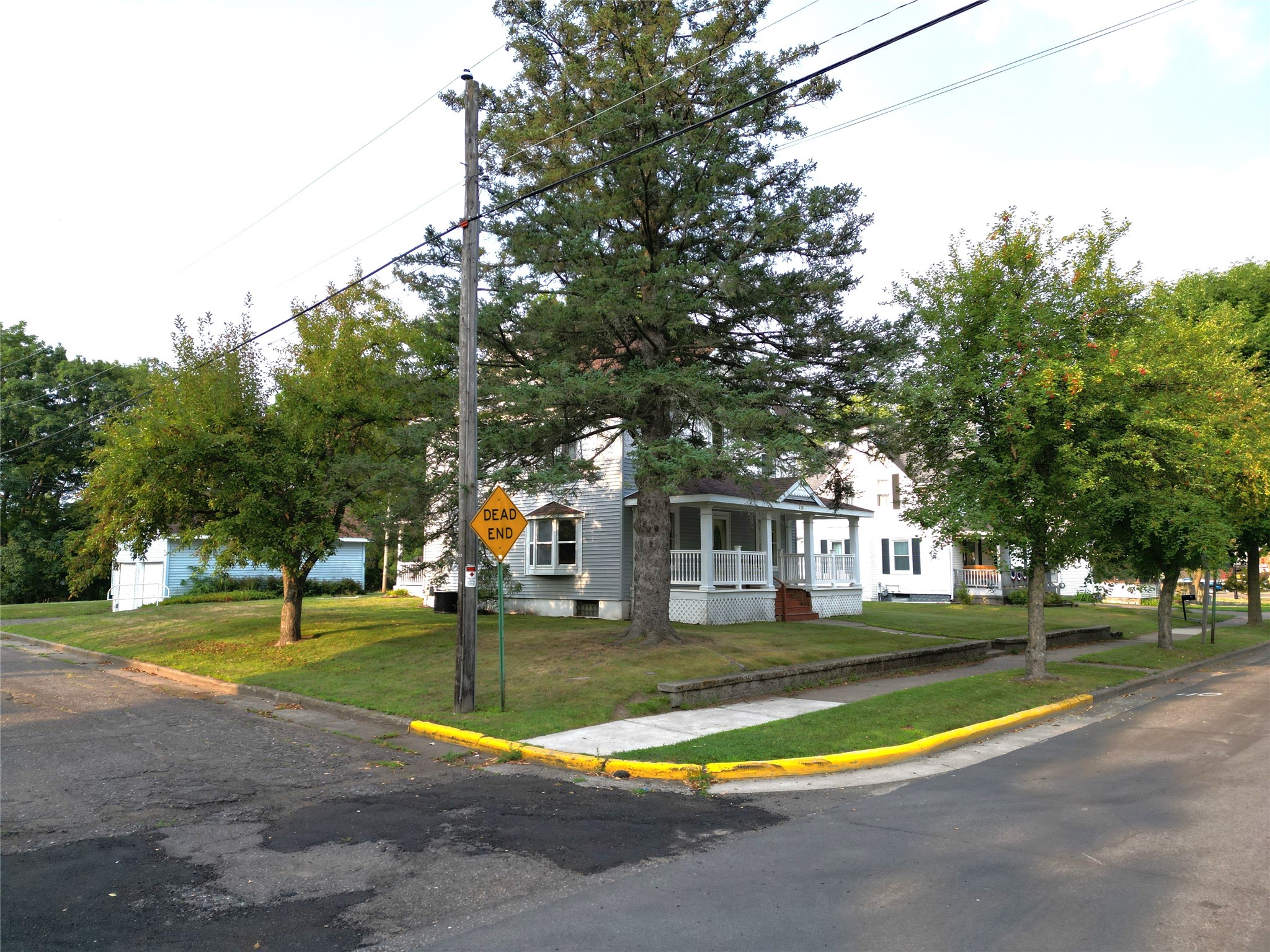 418 Worden Avenue E Property Photo 26