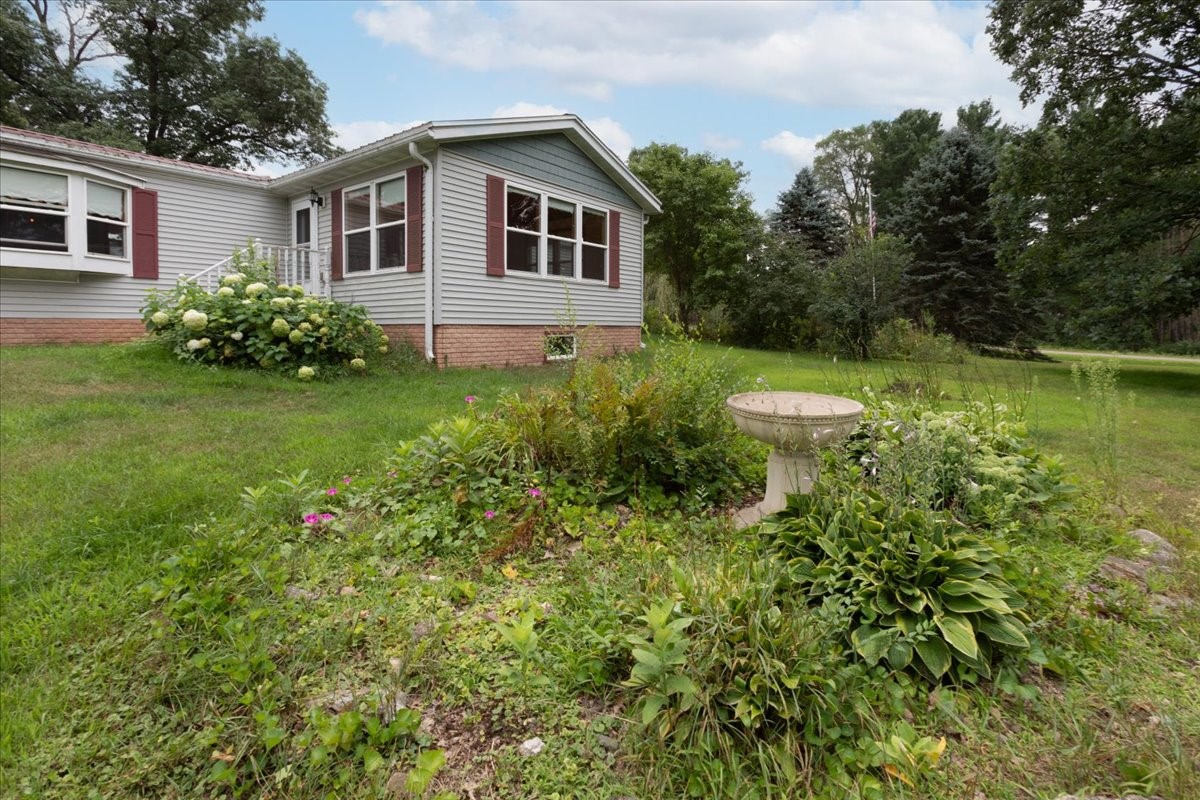 N9912 330th Street Property Photo 27