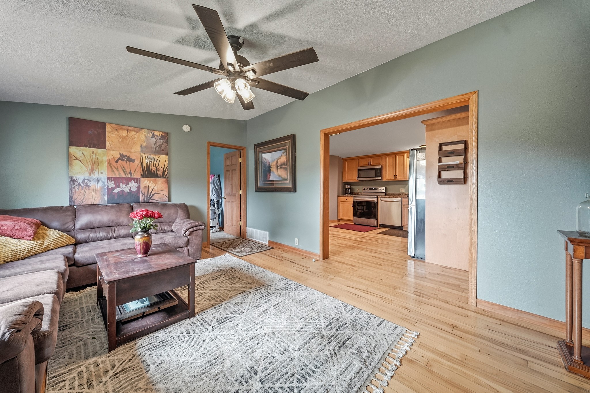 1318 S Gooder Avenue Property Photo 14