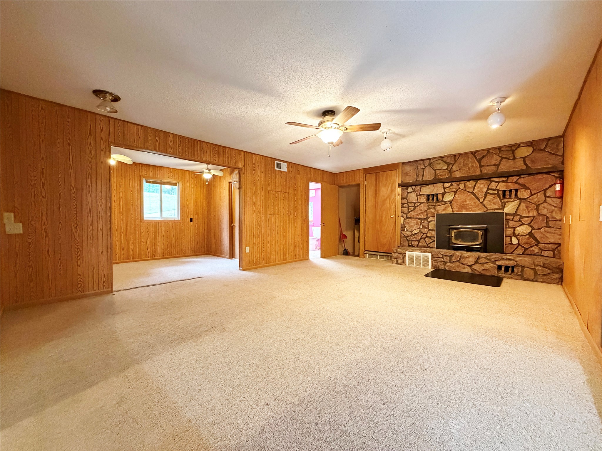 N3712 State Road 40 Property Photo 10
