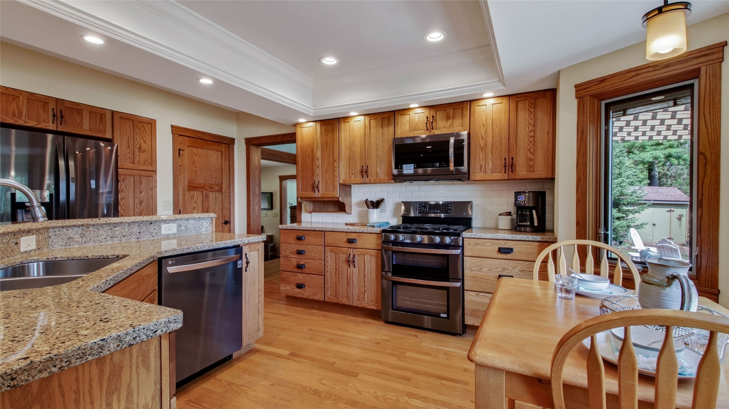 4669 North Shore Drive Property Photo 9