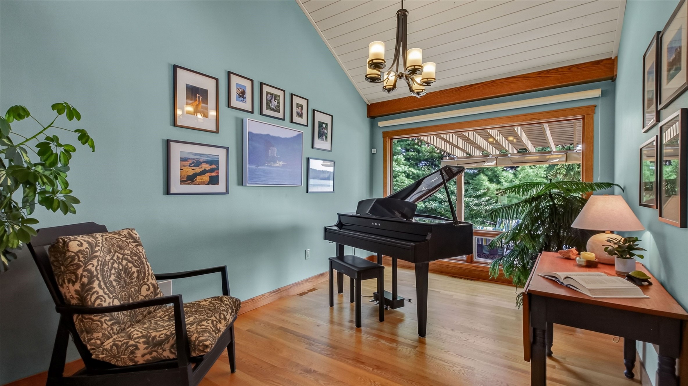 4669 North Shore Drive Property Photo 16