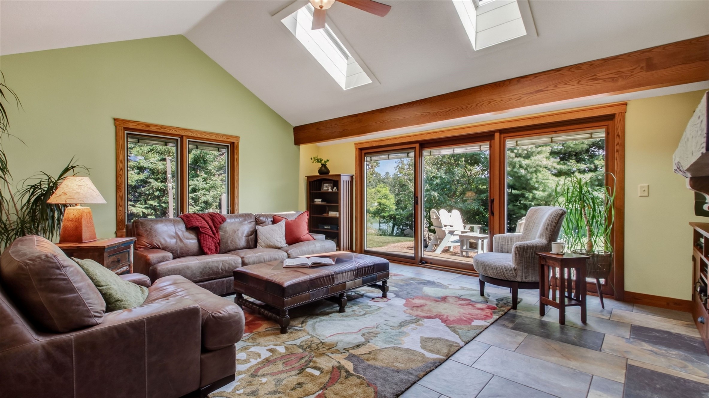 4669 North Shore Drive Property Photo 20