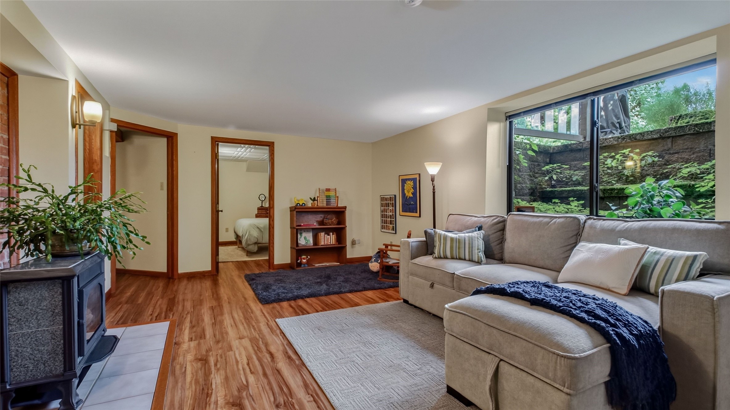 4669 North Shore Drive Property Photo 30