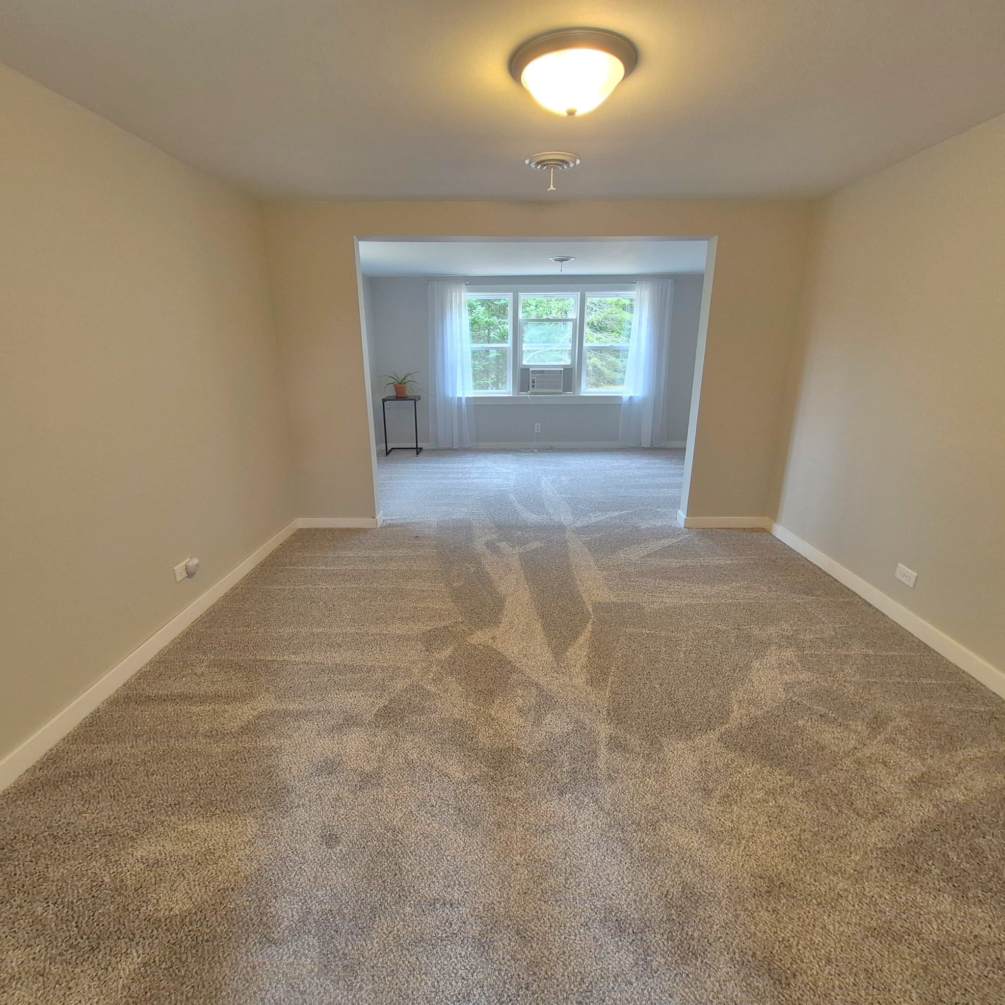 11011n Airport Road Property Photo 10