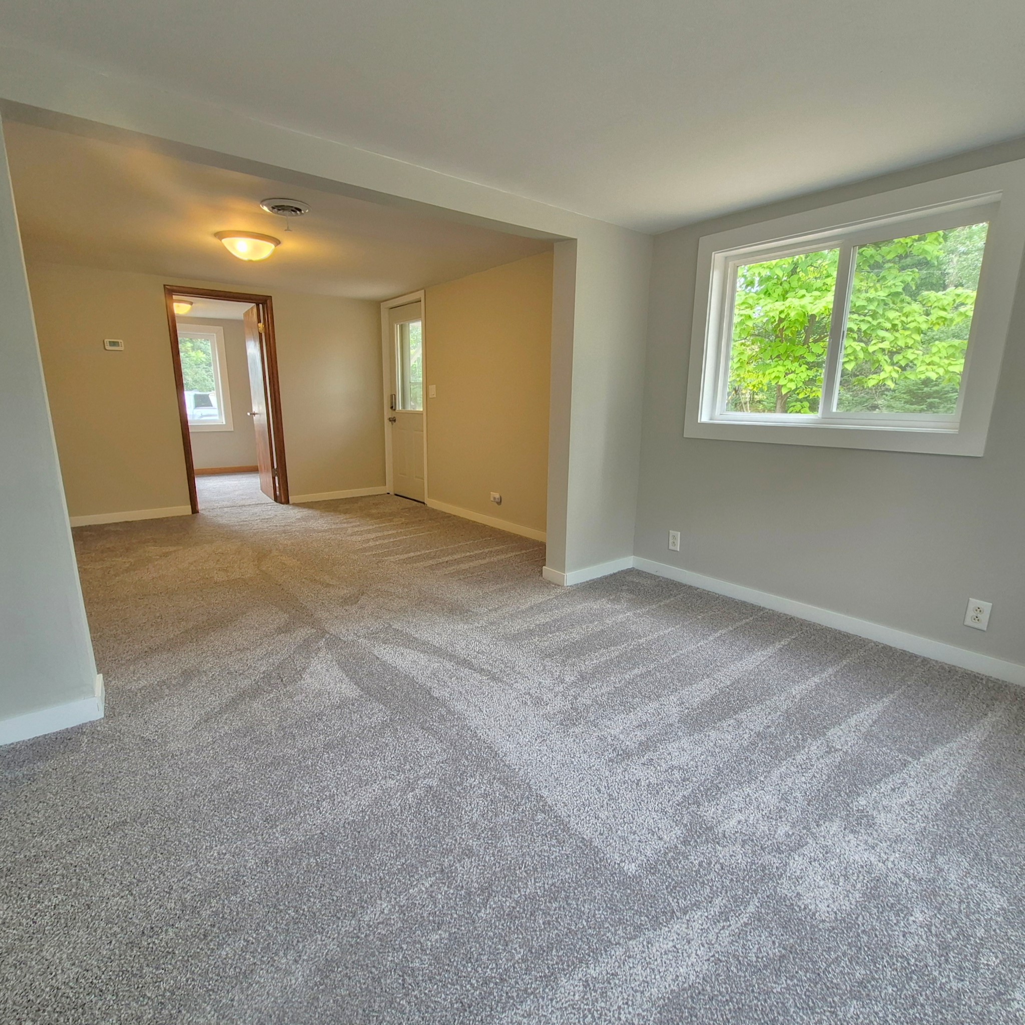 11011n Airport Road Property Photo 14