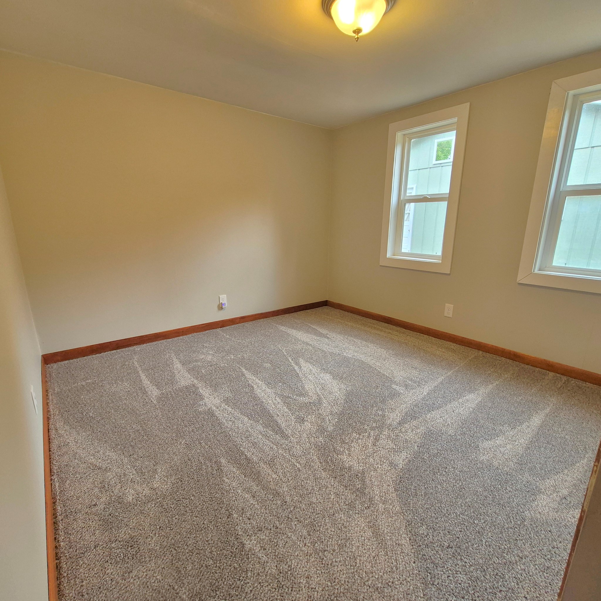 11011n Airport Road Property Photo 24