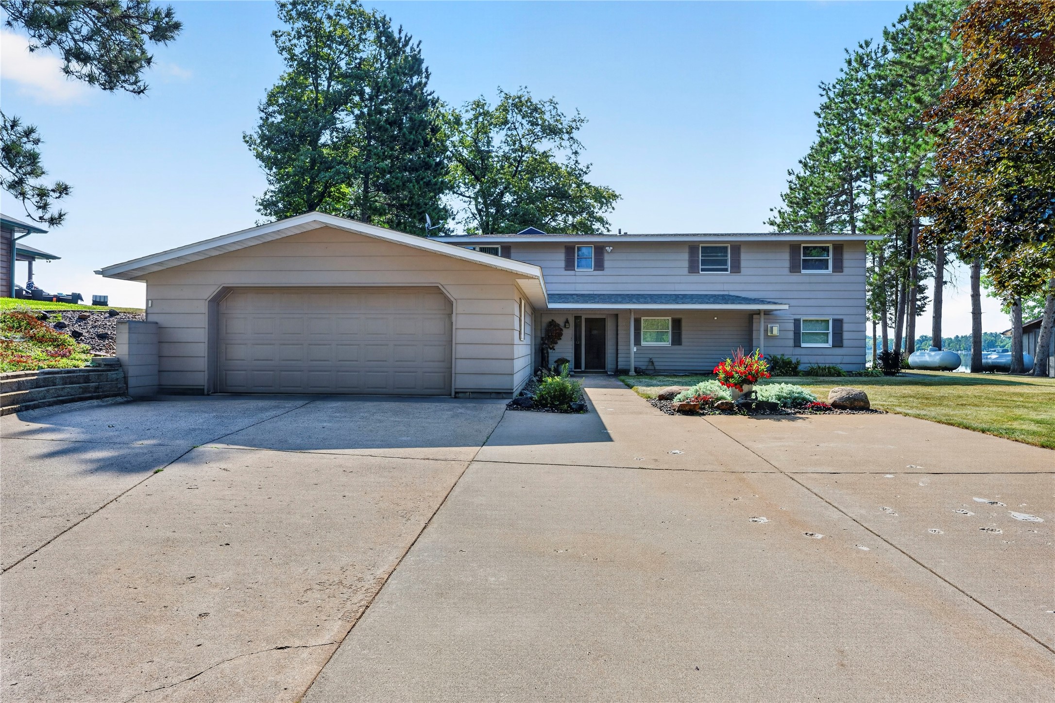 5830 N County Highway H Property Photo 4