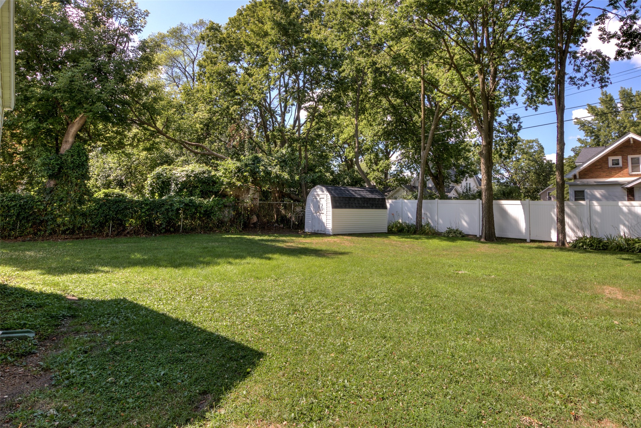 1022 E Madison Street Property Photo 21