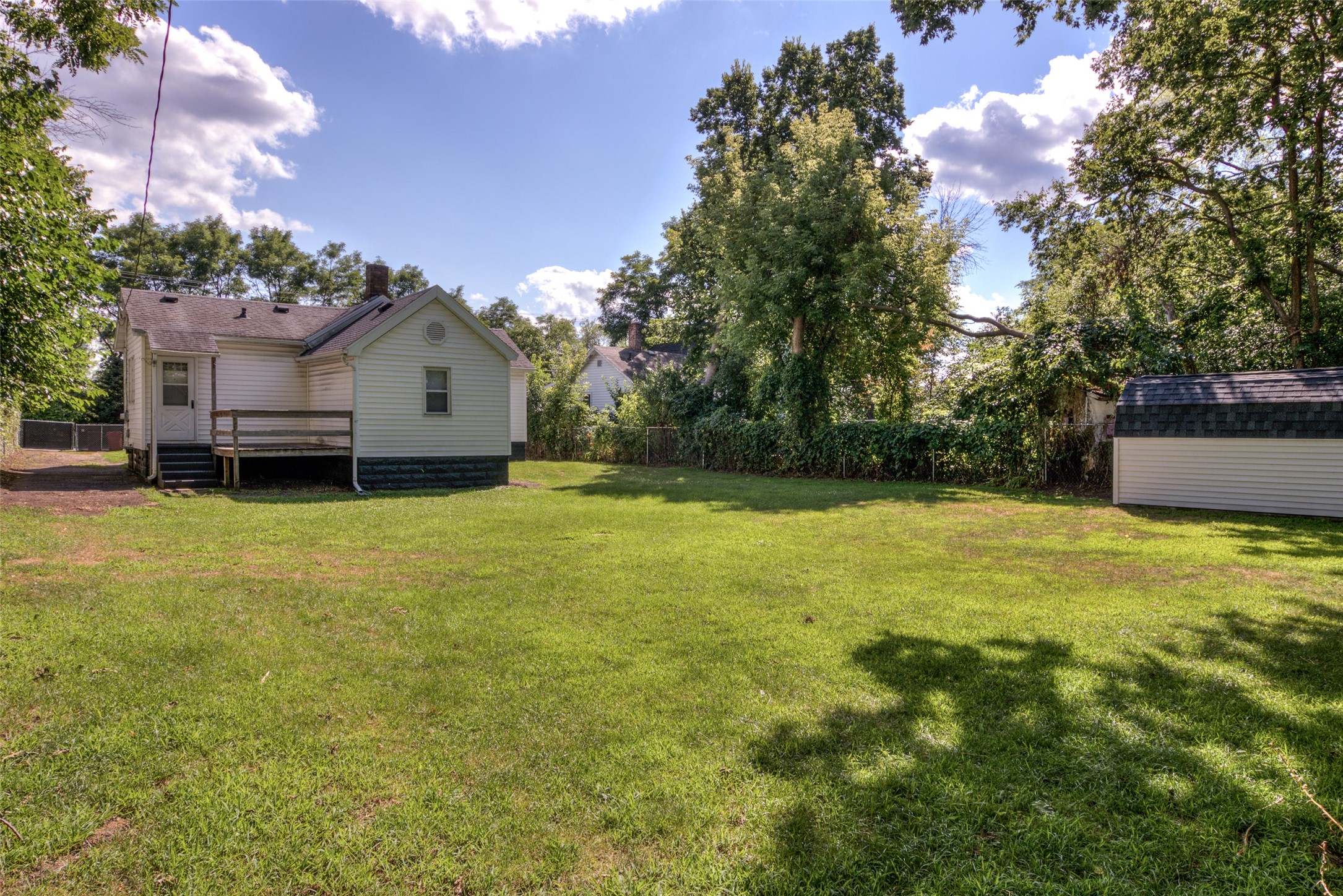 1022 E Madison Street Property Photo 22