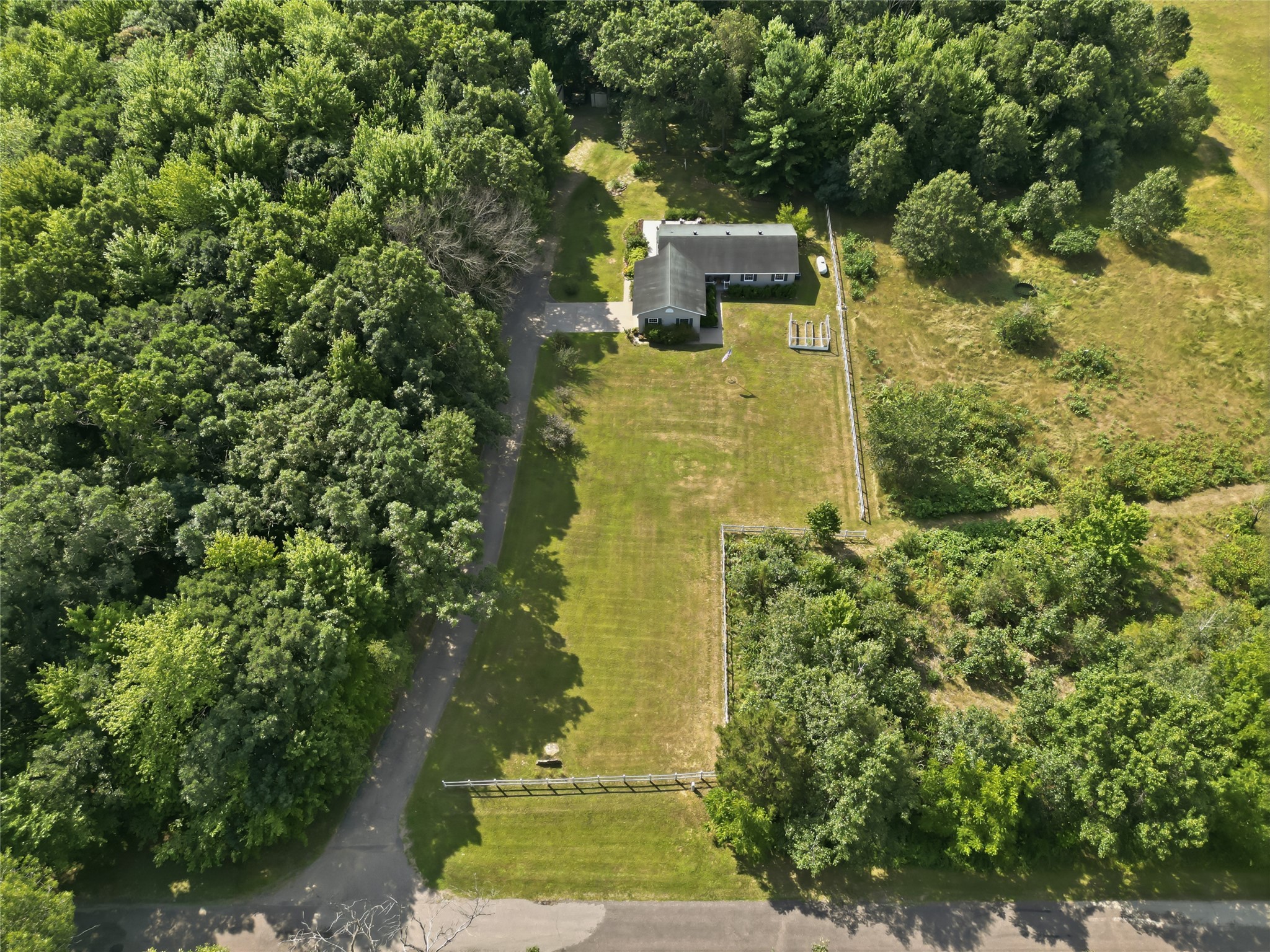 4535 W Hemlock Road Property Photo 12
