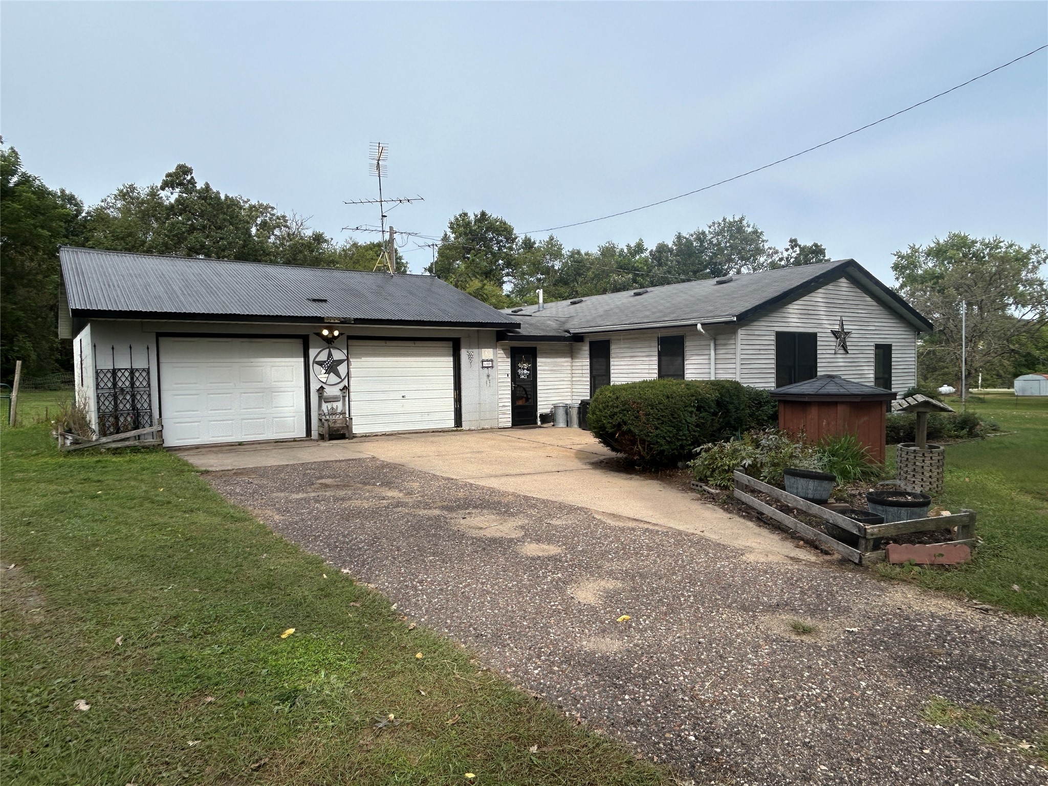 N3971 Claire Road Property Photo 1