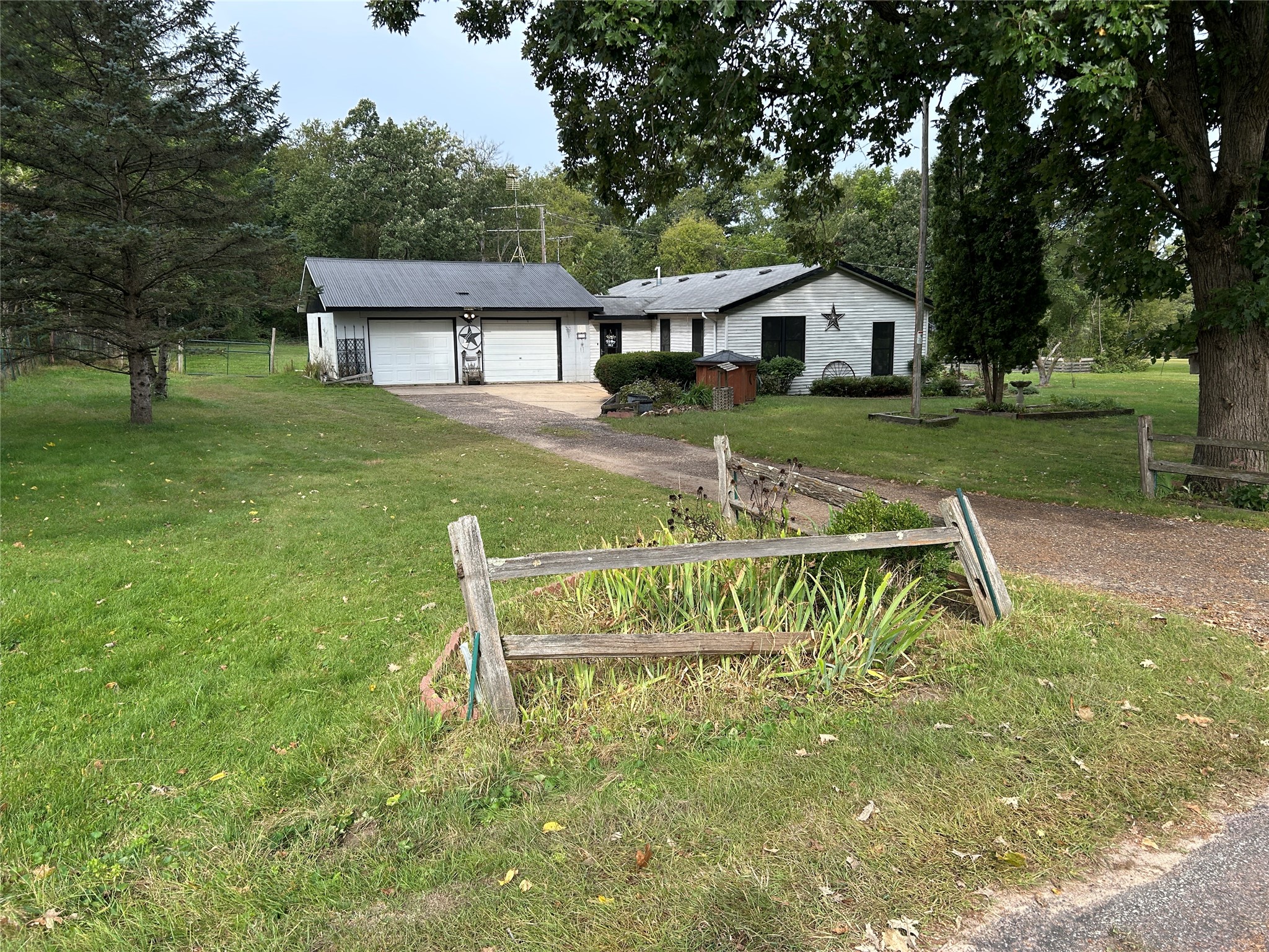 N3971 Claire Road Property Photo 2