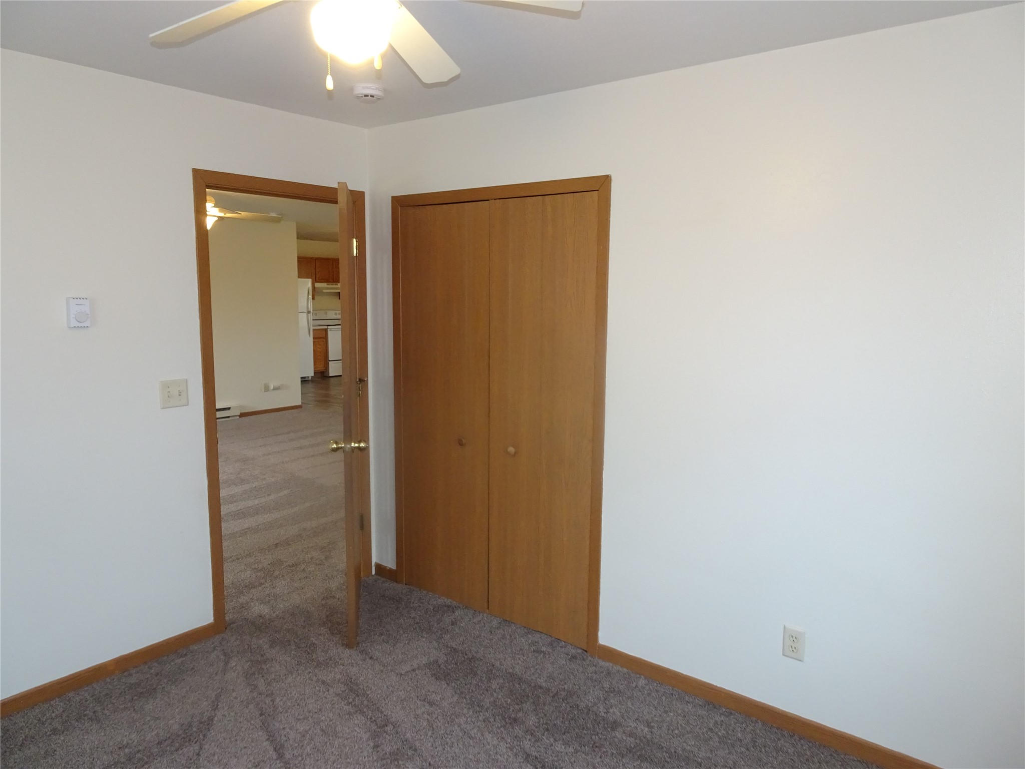 607 Washington Street Property Photo 4