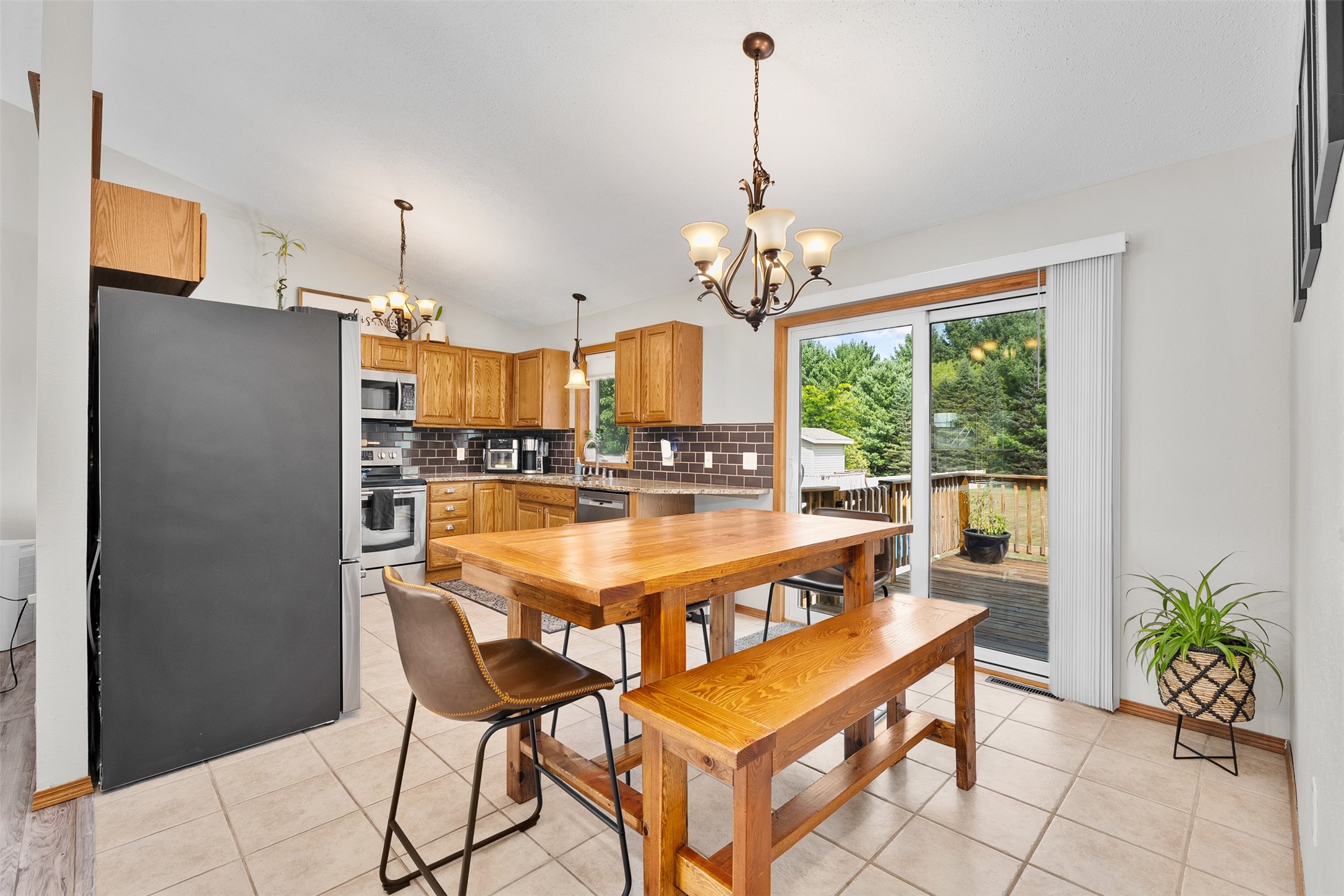 4833 147th Street Property Photo 10