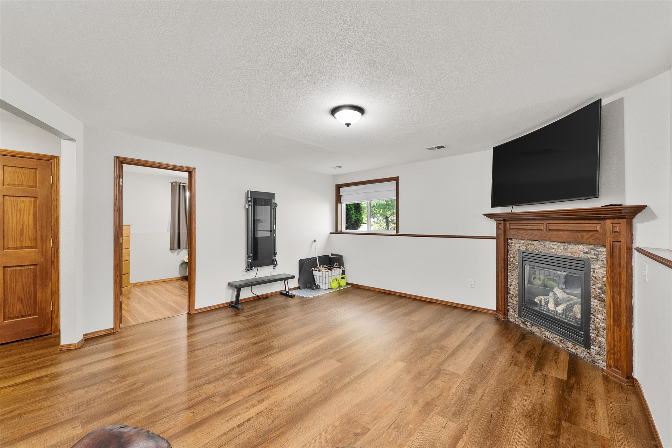 4833 147th Street Property Photo 25