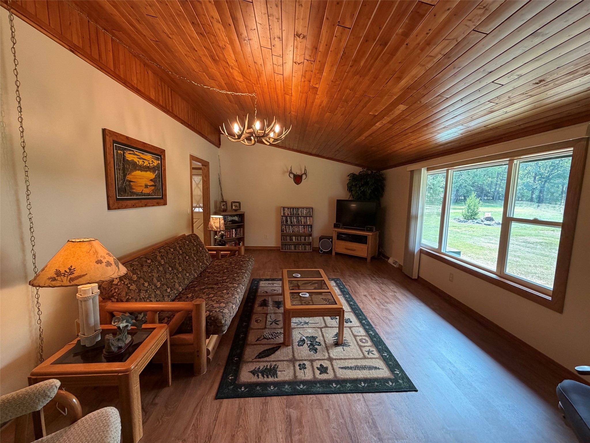 8903 E County Road Y Property Photo 26