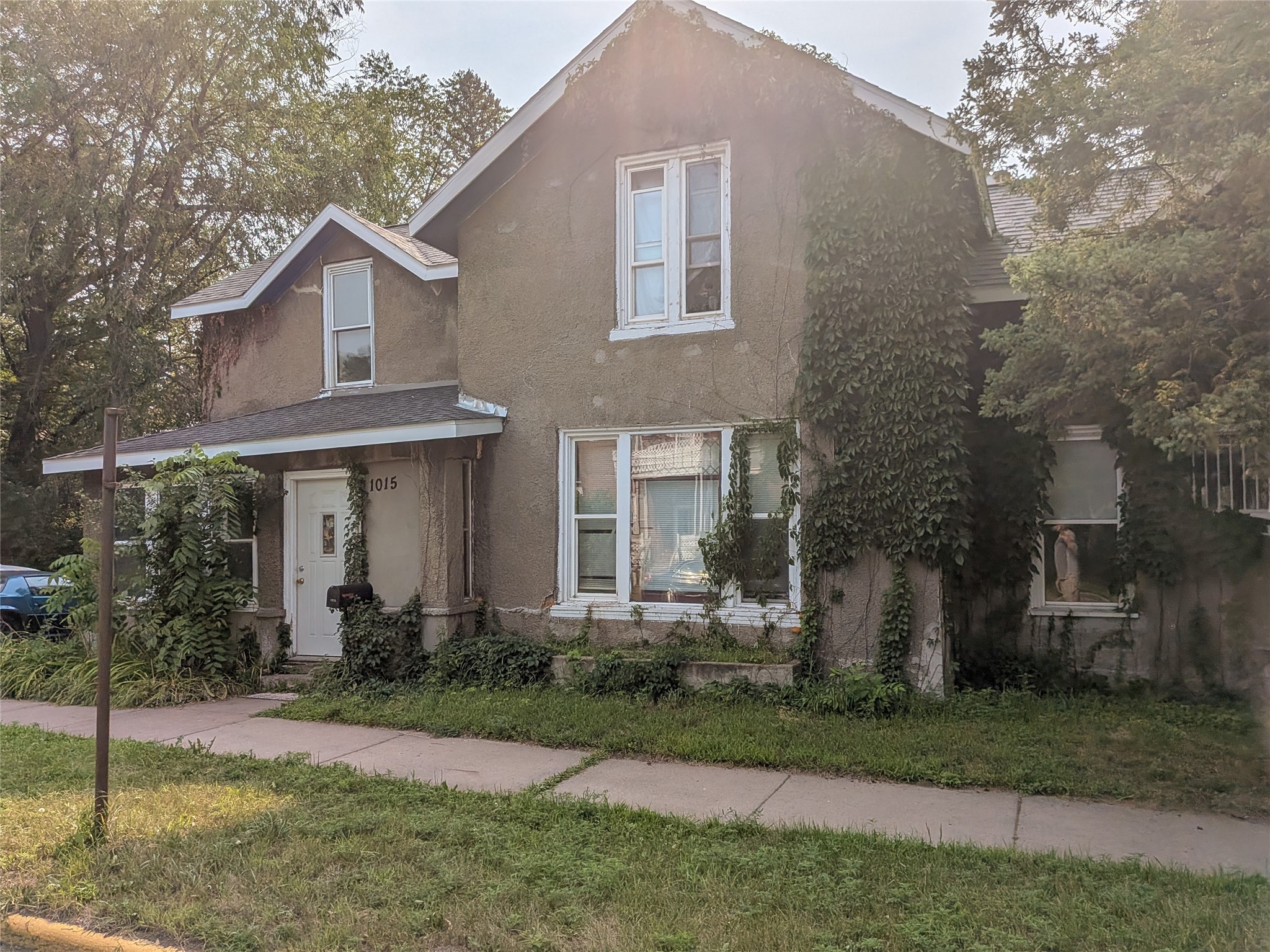 1015 6th Street E 2 Property Photo 14
