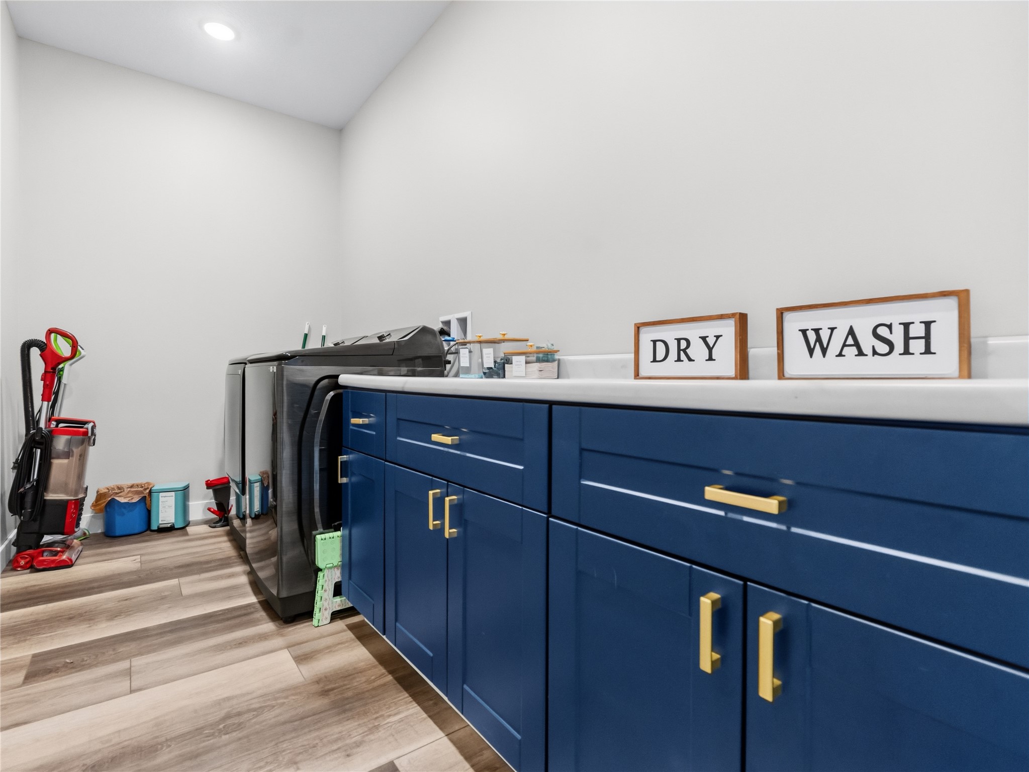 2769 6 1/2 Avenue Property Photo 18