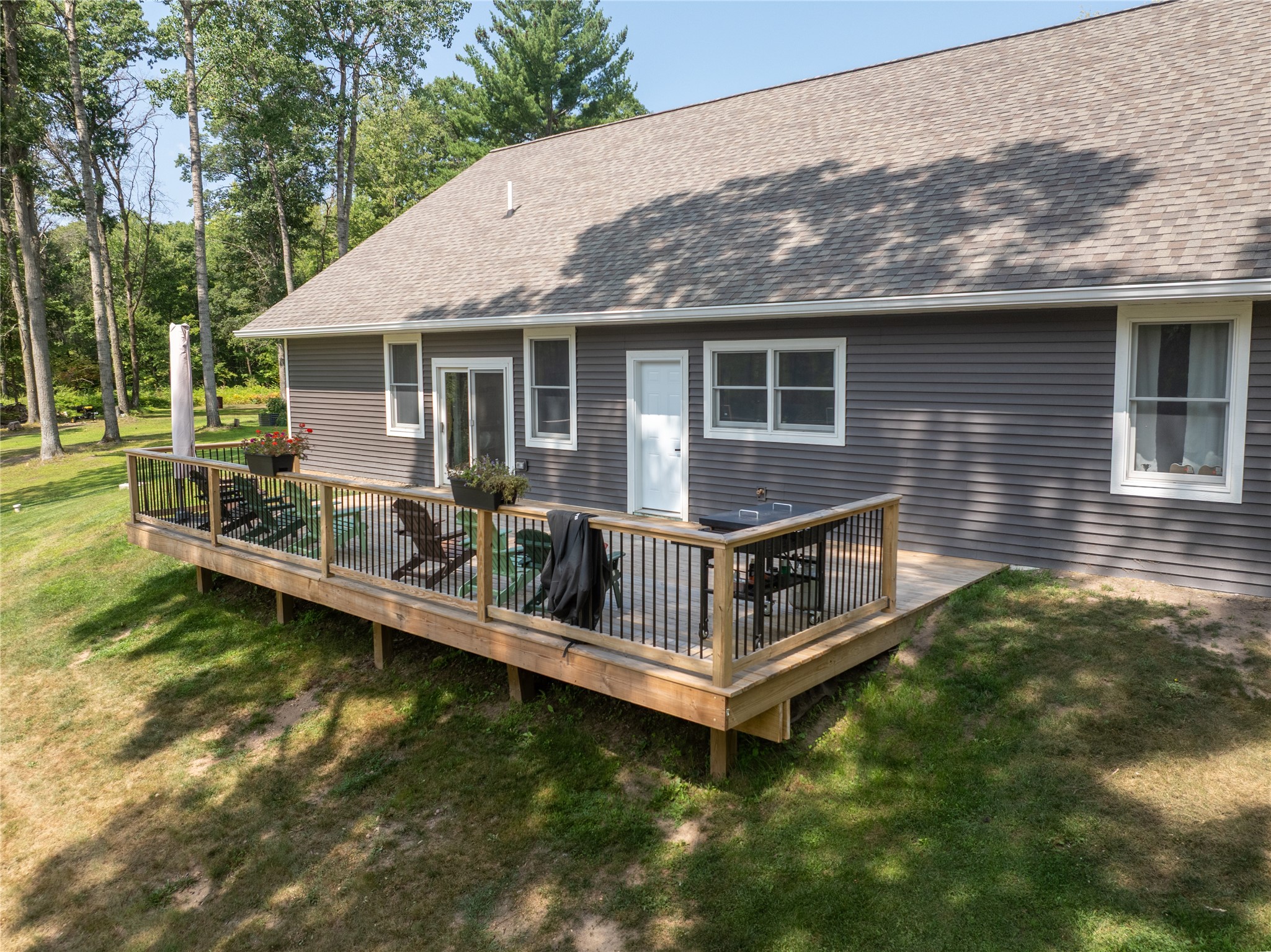 2769 6 1/2 Avenue Property Photo 26