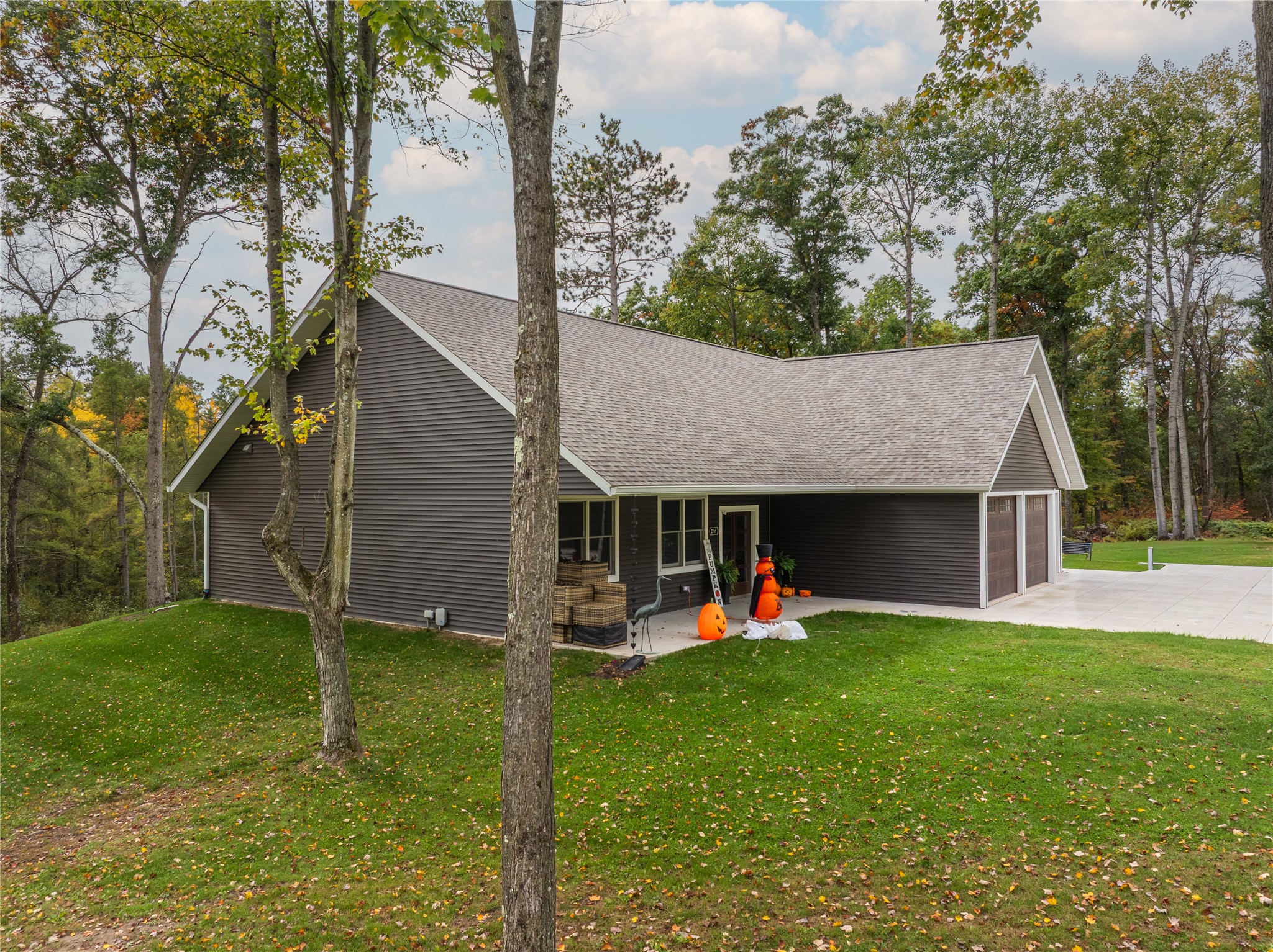 2769 6 1/2 Avenue Property Photo 35