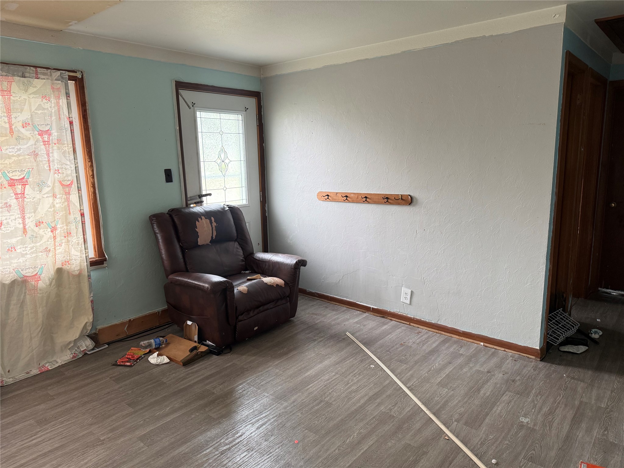 625 Dickey Avenue S Property Photo 7