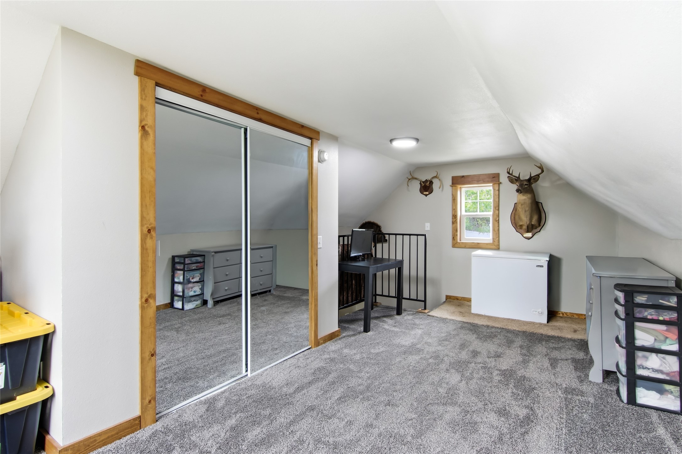 405 2nd Avenue W Property Photo 16