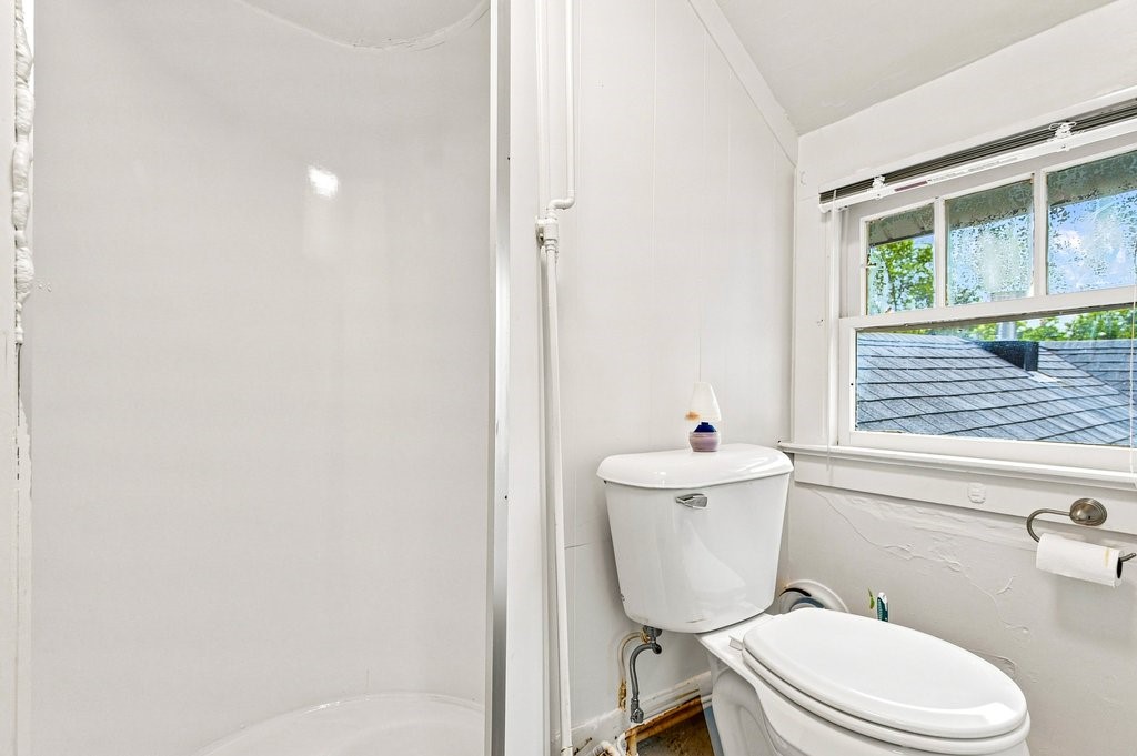 516 Cochrane St 1&2 Property Photo 19