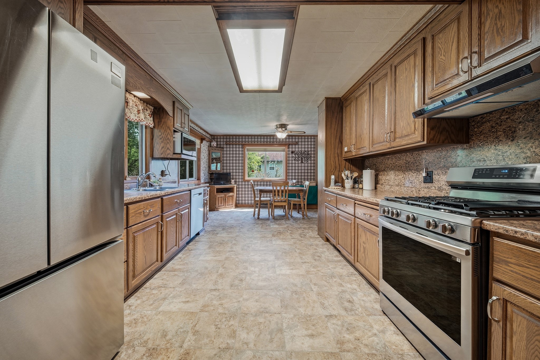 1300 E Ripley Street Property Photo 4