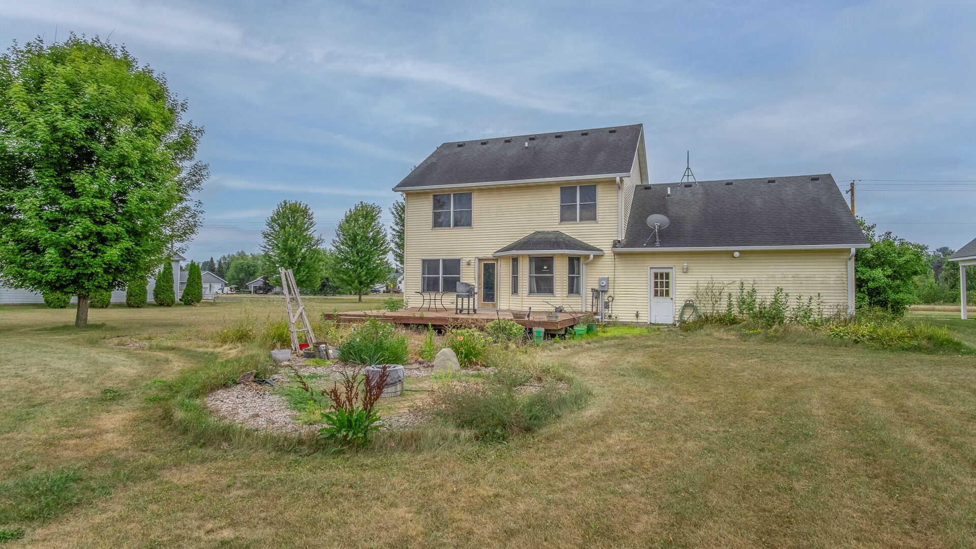 18046 50th Avenue Property Photo 5