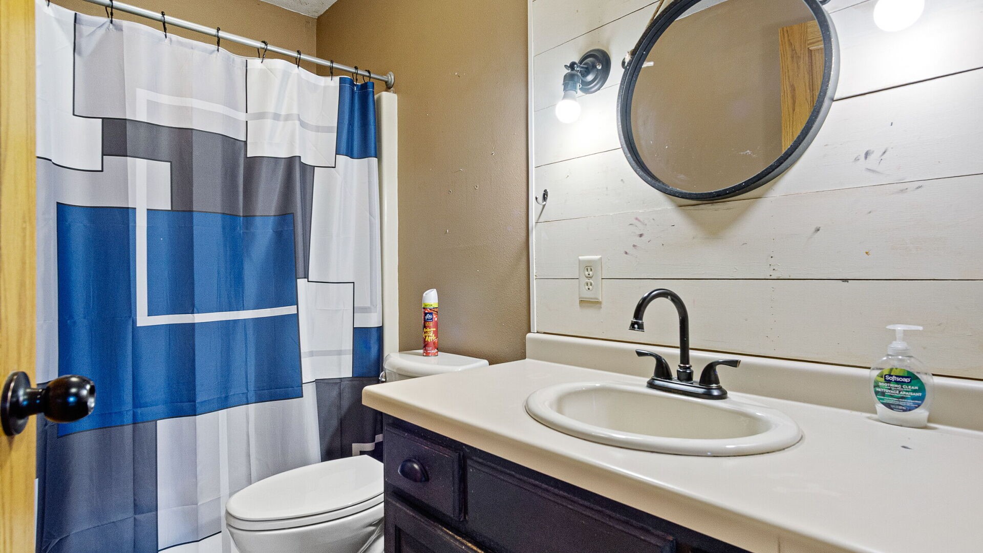 18046 50th Avenue Property Photo 32