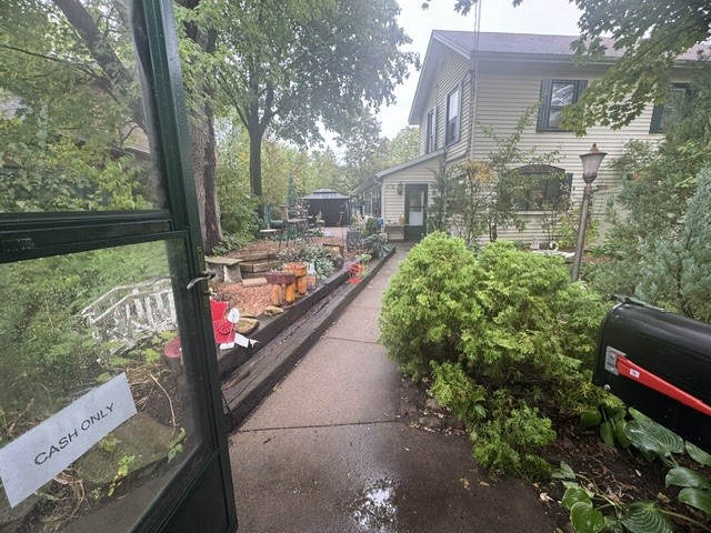 722 Superior Street Property Photo 14