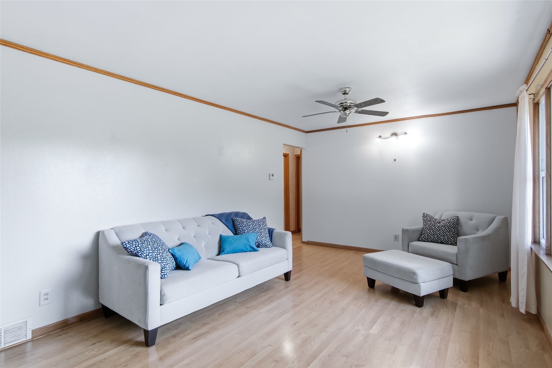 1002 W Spruce Street Property Photo 10