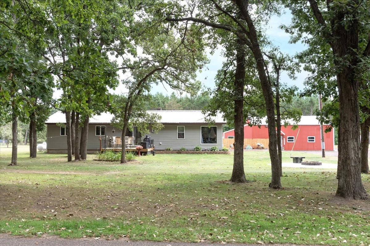 N9924 600th Street Property Photo 5