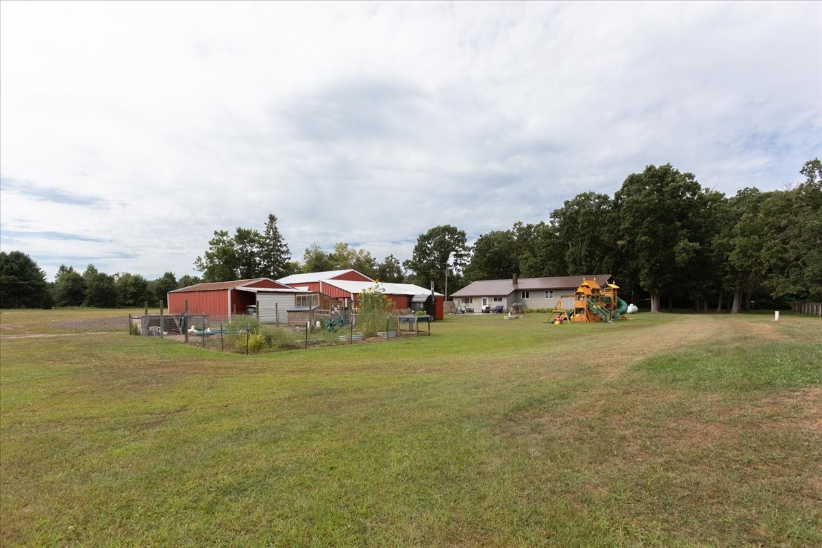 N9924 600th Street Property Photo 15