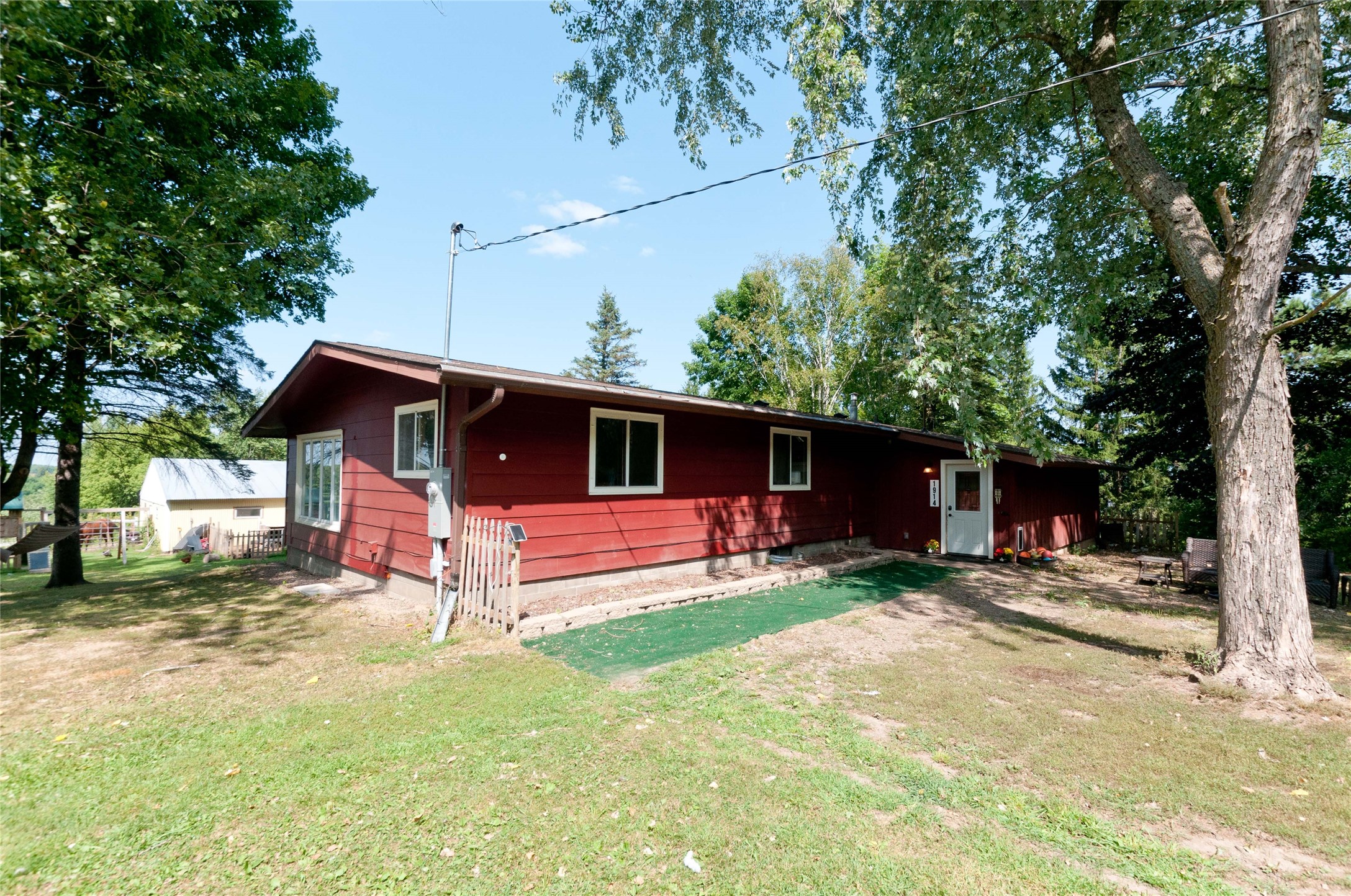 1914 22nd Avenue Property Photo 1