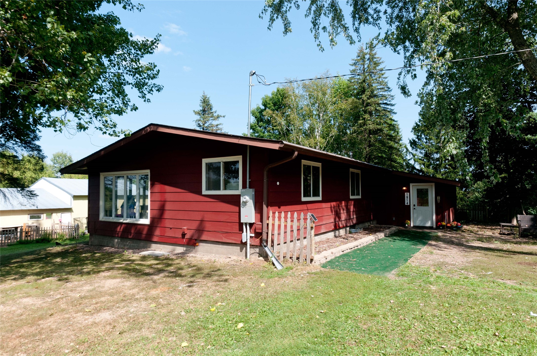 1914 22nd Avenue Property Photo 2
