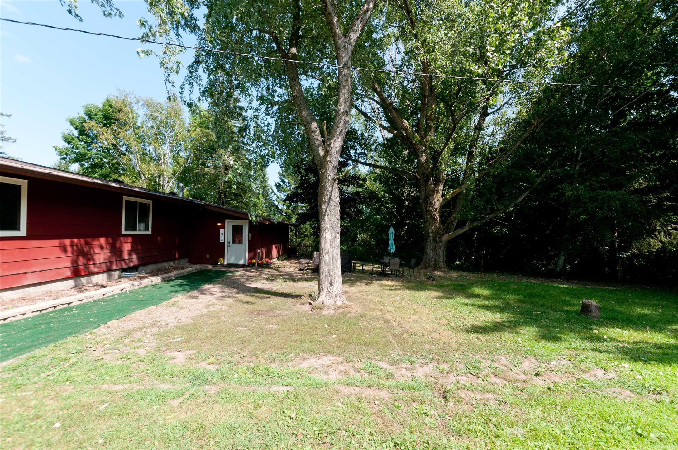 1914 22nd Avenue Property Photo 5