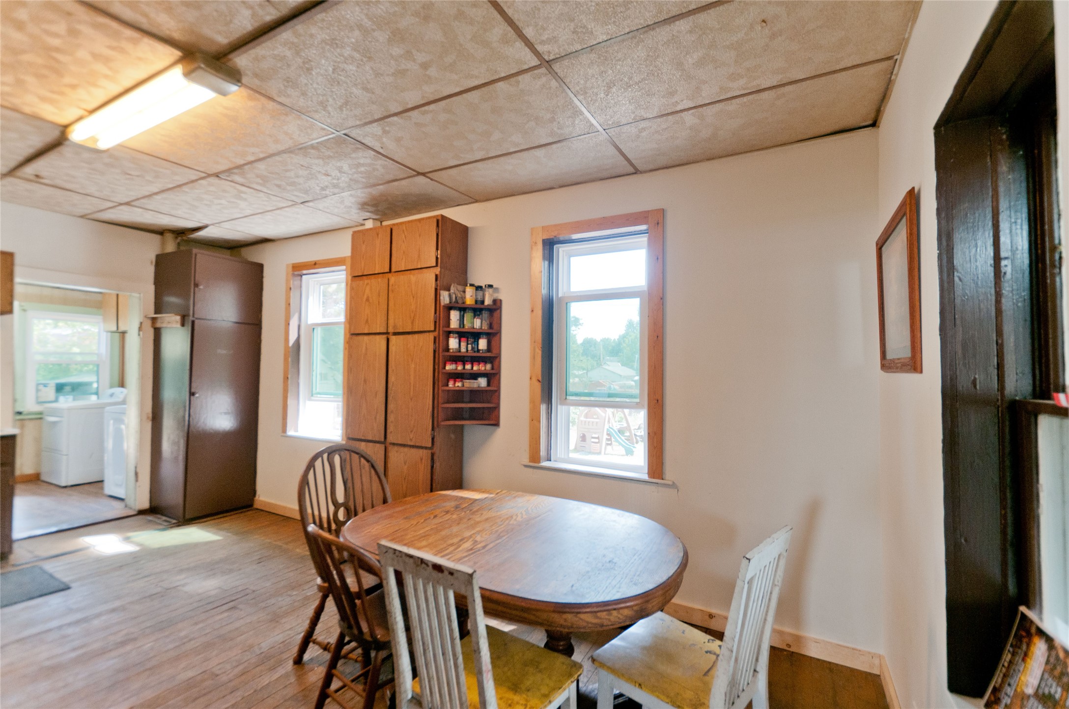 120 Hampton Avenue S Property Photo 16