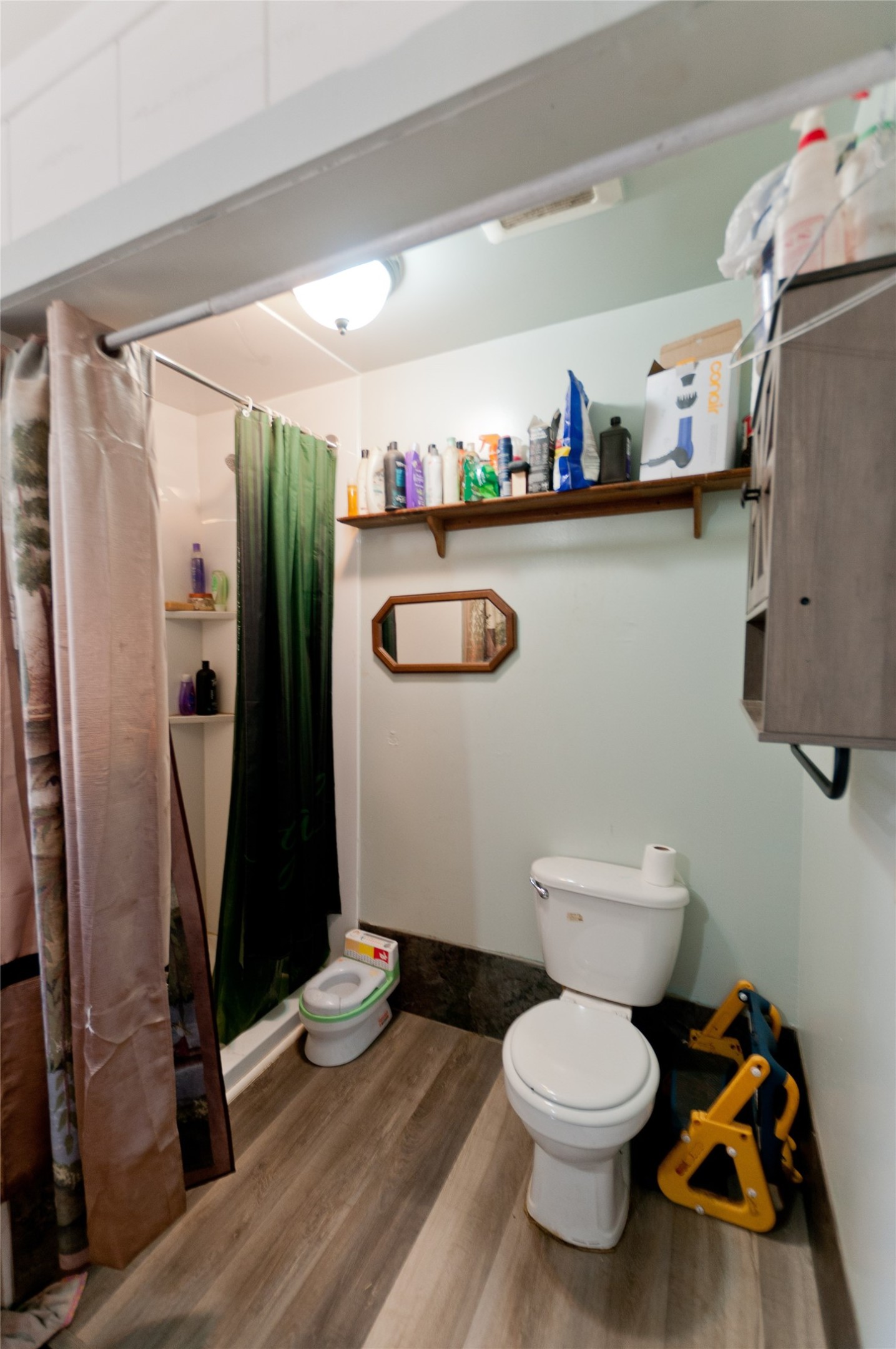 120 Hampton Avenue S Property Photo 28