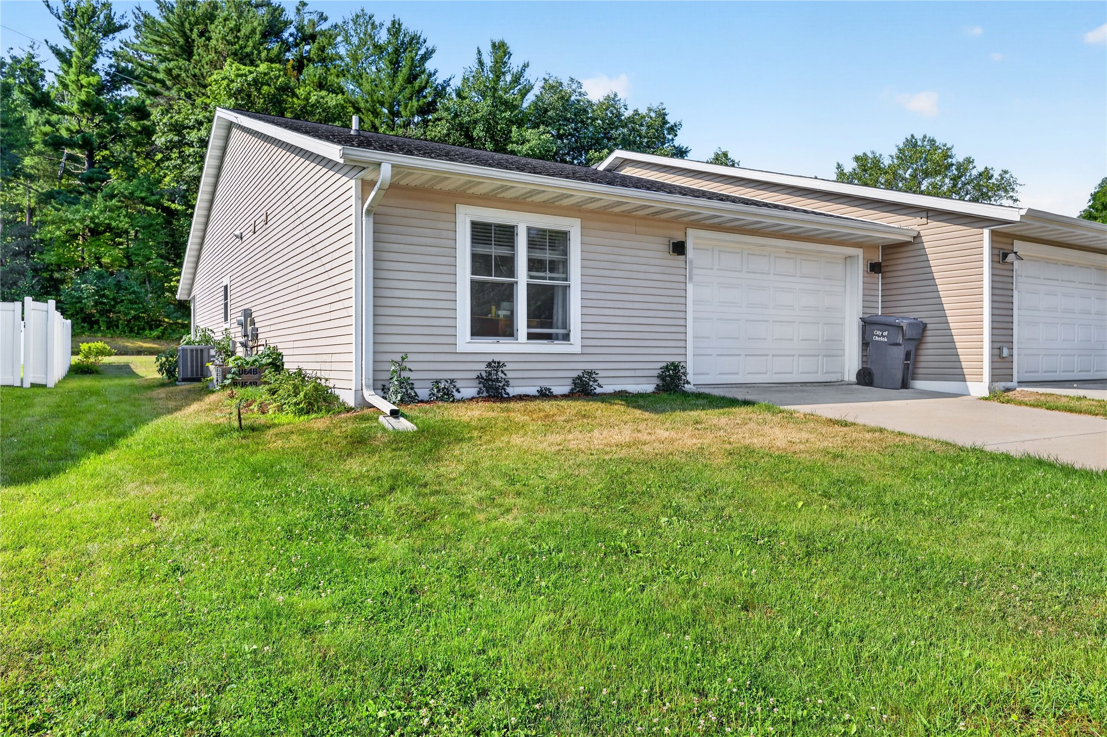 520 Ridgeway Avenue Property Photo 11