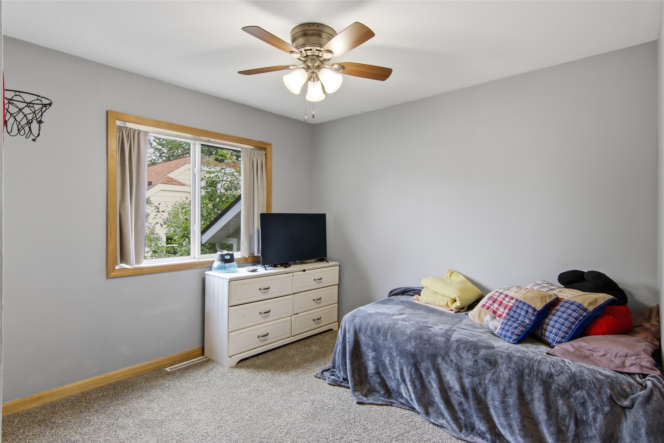 408 5th Street W Property Photo 19