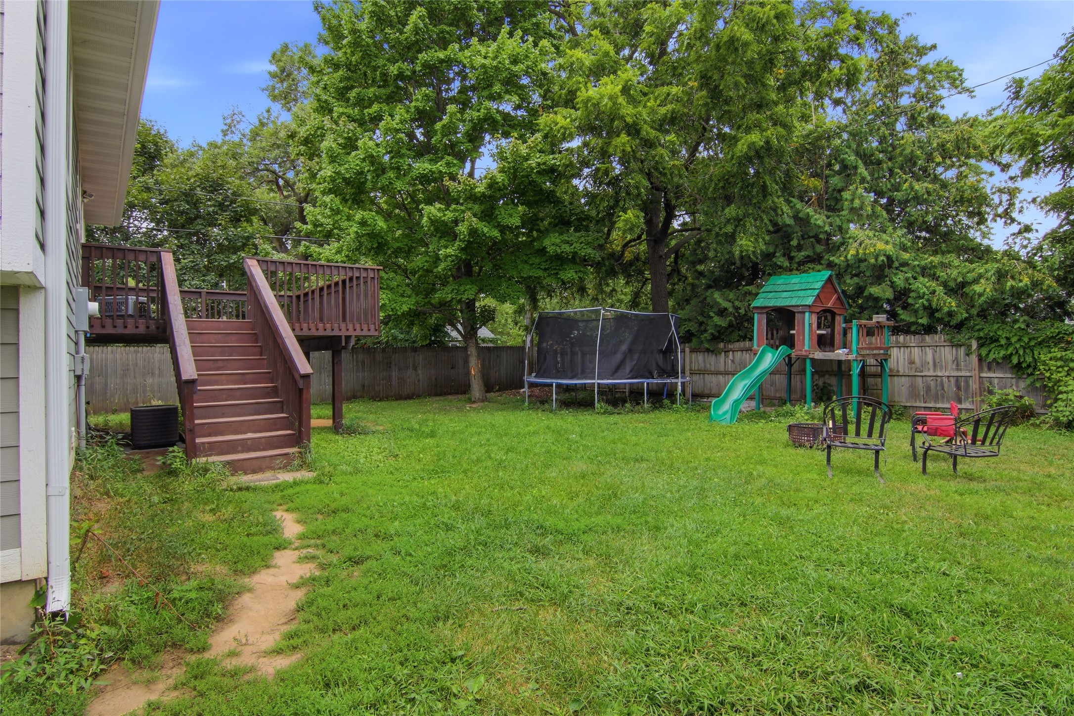408 5th Street W Property Photo 34