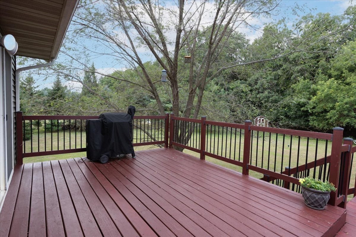 N6975 560th Street Property Photo 38