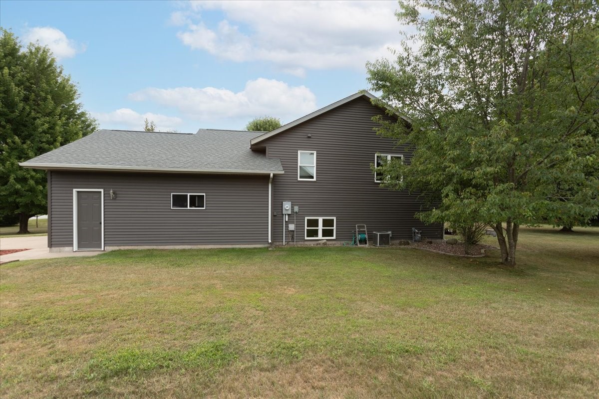 N6975 560th Street Property Photo 43