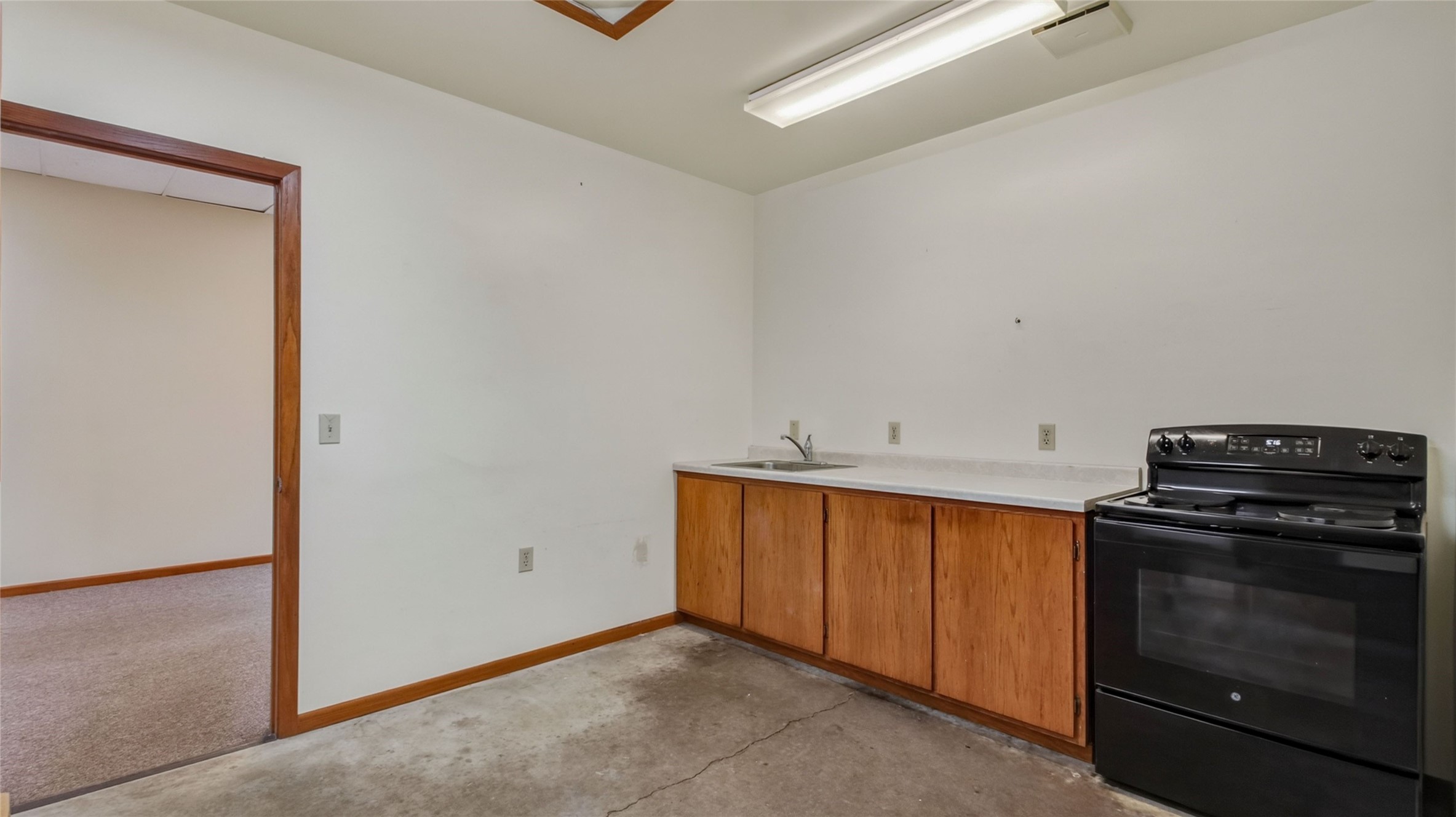 1210 Mansfield Street Property Photo 9